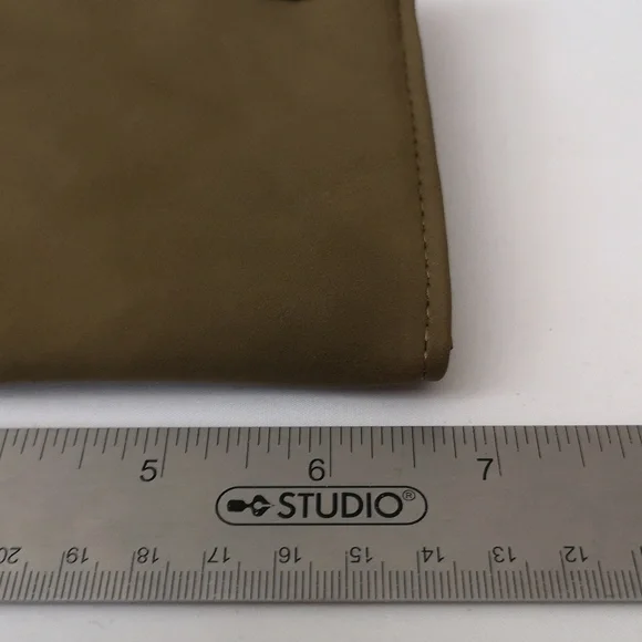 Universal Thread Olive Green Wristlet Crossbody New With Tags - Picture 6 of 7